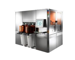 Frontview ACS300 Gen2 modular coat/bake/develop system from SUSS MicroTec (Photo: Business Wire)