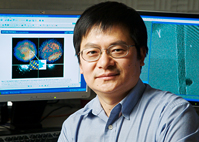 Photo by L. Brian Stauffer
Jian-Min (Jim) Zuo, a professor of materials science and engineering, has developed a new imaging technique that can reveal the atomic structure of a single nanocrystal with a resolution of less than one angstrom (less than one hundred-millionth of a centimeter).