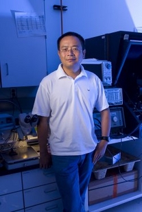 Nongjan (NJ) Tao, director of the Center for Bioelectronics and Biosensors, Biodesign Institute.
Photo by: The Biodesign Institute at Arizona State University