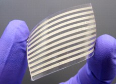 The silver nanowires can be printed to fabricate patterned stretchable conductors.