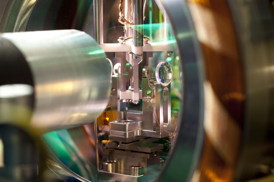 This is the experimental apparatus in which the researchers demonstrate a quantum interface.
CREDIT: IQOQI/Lackner