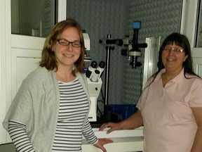 Dr Christine Mller-Renno and Professor Christiane Ziegler of the Physics Department at the University of Kaiserslautern with their JPK NanoWizard system
