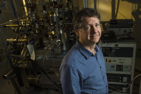 Robert Wolkow, University of Alberta physics professor and the Principal Research Officer at Canada's National Institute for Nanotechnology, has developed a technique to switch a single-atom channel.
CREDIT
John Ulan