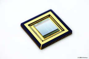 Graphene-quantum dots-CMOS-based sensor for ultraviolet, visible and infrared.
CREDIT
ICFO/ D. Bartolome