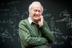Illinois physics professor and Nobel Laureate Anthony Leggett talks about the 1938 discovery of superfluidity and its significance to low-temperature physics.

Photo by L. Brian Stauffer