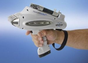 At FABTECH, Bruker will also demonstrate its new high performance TRACERturbo(SD) handheld XRF analyzer (Business Wire: Photo)
