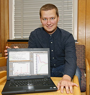 Konrad Patkowski, a postdoctoral researcher at UD who works with physicist Krzysztof Szalewicz, is the lead author of an article in the prestigious journal Science, confirming a 12th and highest vibrational level for the beryllium molecule.