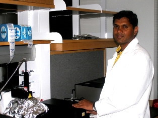 Dr. Balaji Sitharaman, Assistant Professor of Biomedical Engineering at Stony Brook University, received the 2010 National Institutes of Health (NIH) Directors New Innovator Award. The $1.5 million NIH Grant will be used for laboratory research on the use of a nanotechnology-based method to diagnose and treat bone loss.