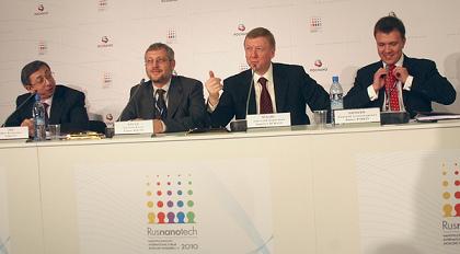 On the photo, left to right: TERMIONA CEO Efim Lev, TERMIONA president Evgeny Kogan, RUSNANO CEO Anatoly Chubais and RUSNANO managing director Dmitry Pimkin