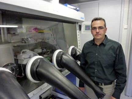 Researcher Germ Garcia at the University lab