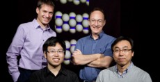 Photo by
L. Brian Stauffer

Researchers from the University of Illinois and Northwestern University demonstrated tiny spheres that synchronize their movements as they self-assemble into a spinning microtube. From left, Erik Luijten, Jing Yan, Steve Granick and Sung Chul Bae.