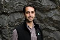  This is Ivan Aprahamian, an associate professor of chemistry at Dartmouth College.

Credit: Dartmouth College