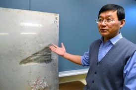 Huang developed a metamaterial that refracts acoustic and elastic waves creating possible applications in super-imaging devices.
CREDIT: Shelby Kardell