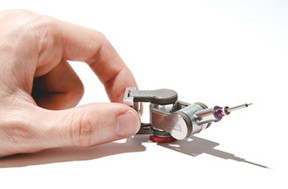 Equipment at Imperial College: Micromanipulator from Kleindiek Nanotechnik used in research to improve fuel cells and batteries. 