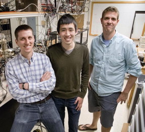 (l to r) Graduate students Eric Meier and Fangzhao Alex An are with Bryce Gadway in Loomis Laboratory at Illinois.
CREDIT
L. Brian Stauffer, University of Illinois