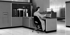 In 1956, IBM introduced the first magnetic hard disc, the RAMAC. ETH researchers have now tested a novel magnetic writing technology that could soon be used in the main memories of modern computers. (Photograph: IBM)