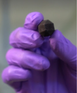 Rice University chemists discovered that stir bars covered in PTFE, also known as Teflon, react with chemicals in an unexpected way during the modification of nanotubes through Billups-Birch reduction. The bars that start out (and usually stay) white turn black in the solution and alter the results. (Credit: Photo by Brandon Martin/Rice University)