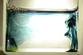 Dyes are used to reveal the concentration levels of carbon dioxide in the water. On the left side is a gas-attracting material, and the dye shows the carbon dioxide stays concentrated next to the catalyst.
Credits:Credit: Varanasi Research Group